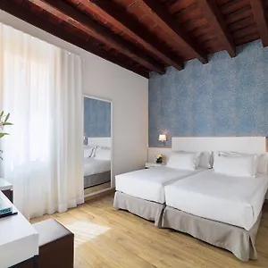 Hotel H10 Raco Del Pi, Barcelone