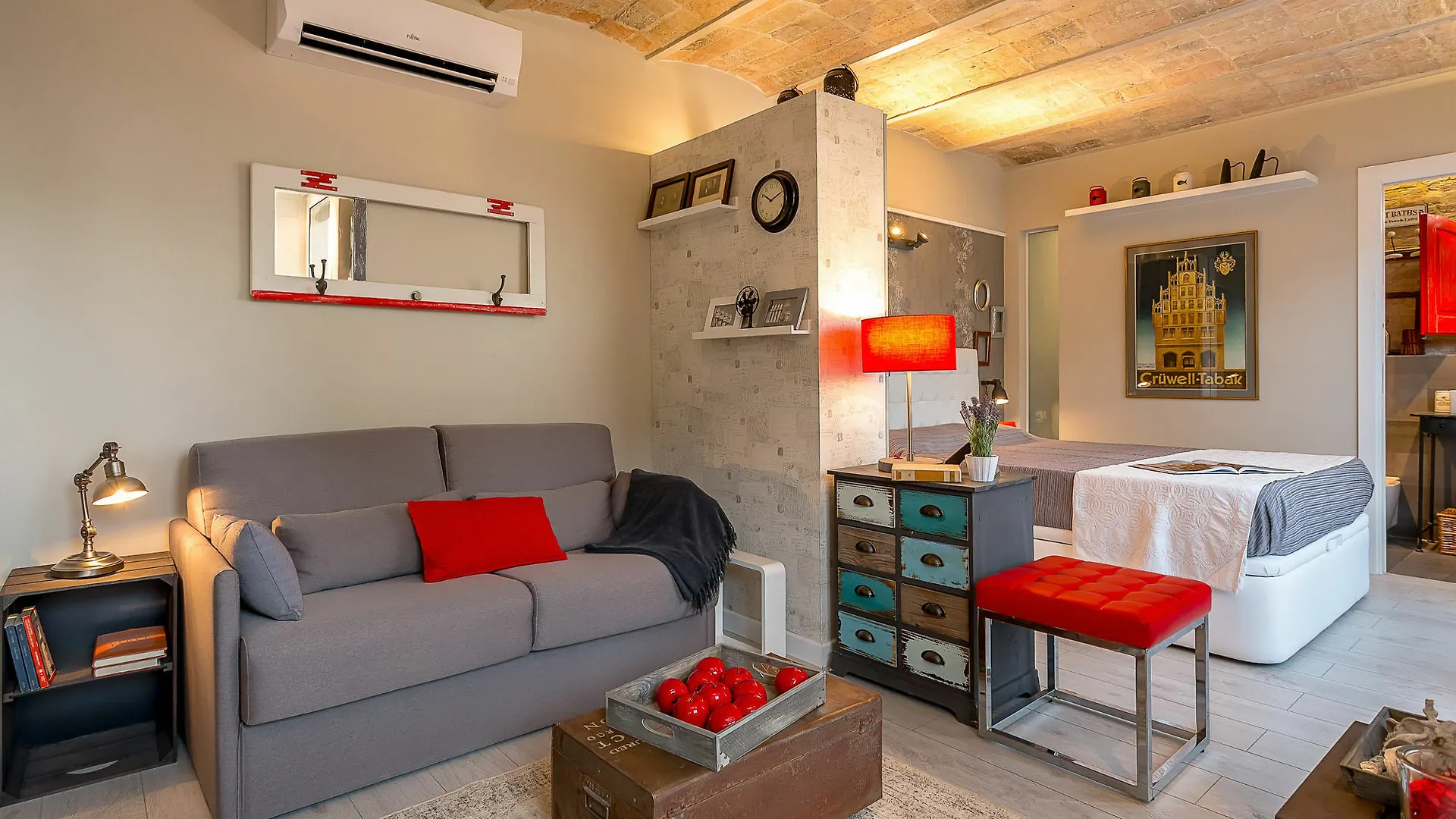 Urban District - Vintage Suites Barcelona