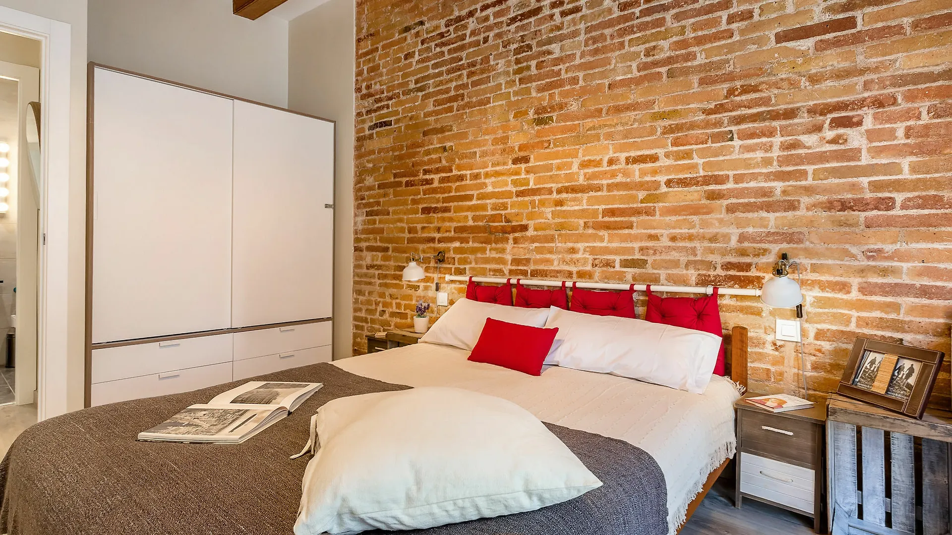 Hotel Urban District - Vintage Suites Barcelona
