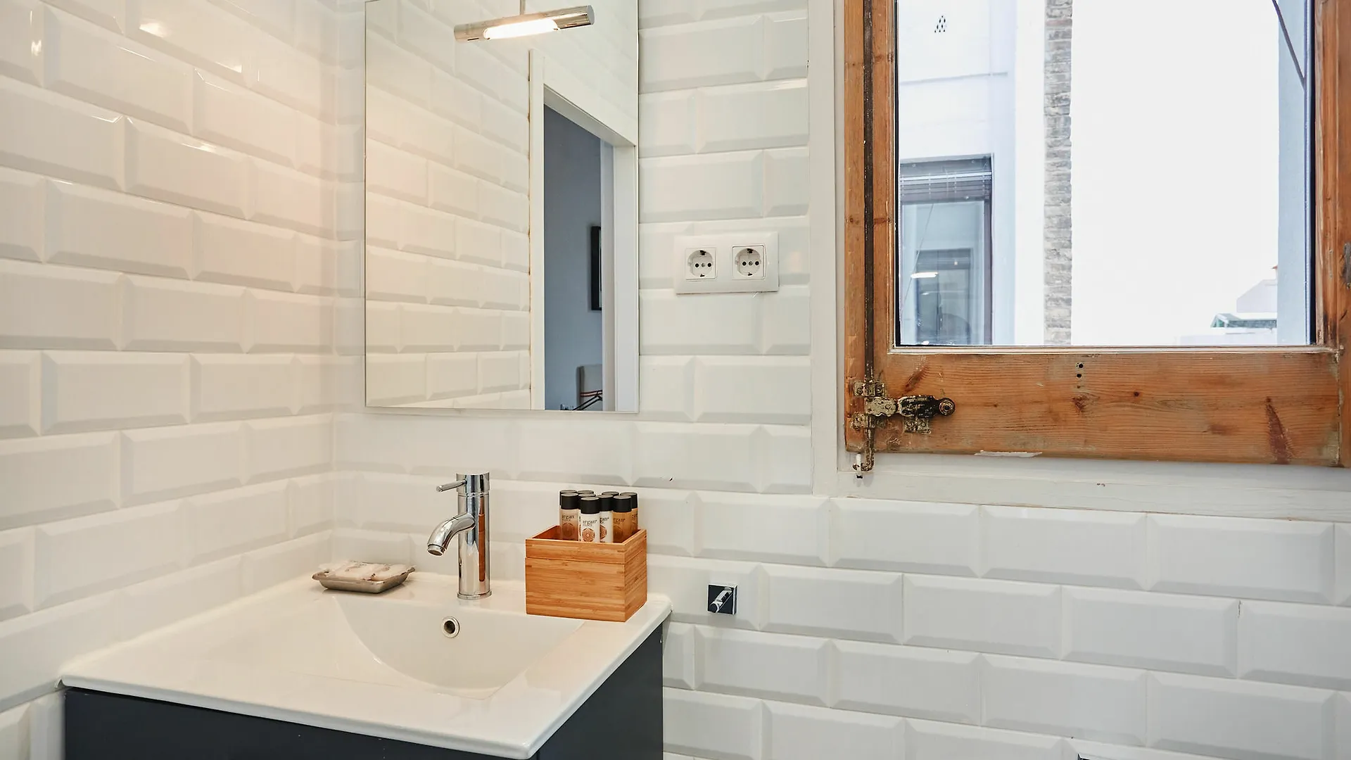 Urban District - Vintage Suites Barcelona 3*,  Spain
