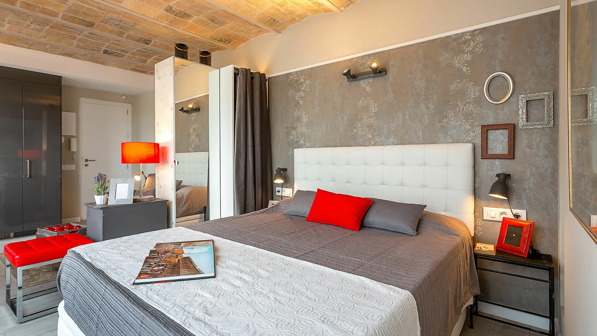 Urban District - Vintage Suites Barcelona 3*,  Spain