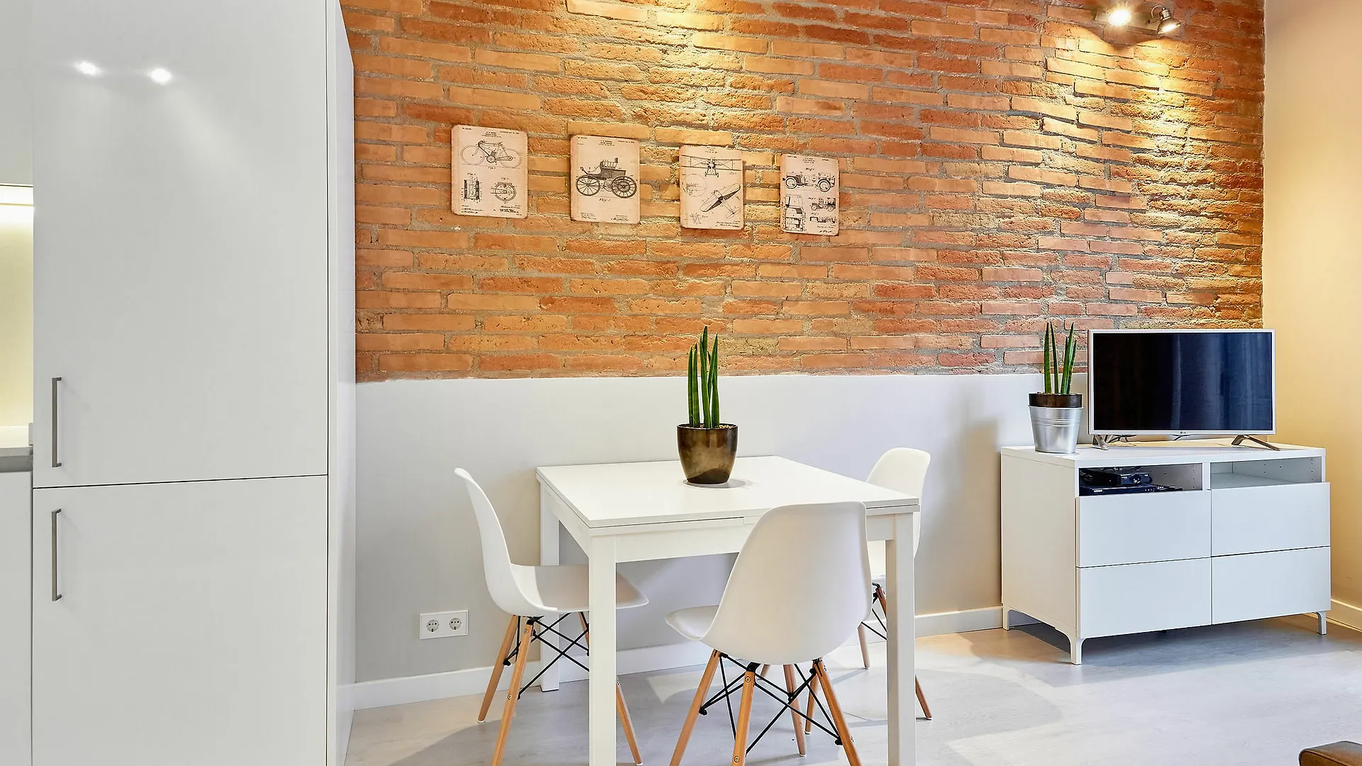 Urban District - Vintage Suites Barcelona