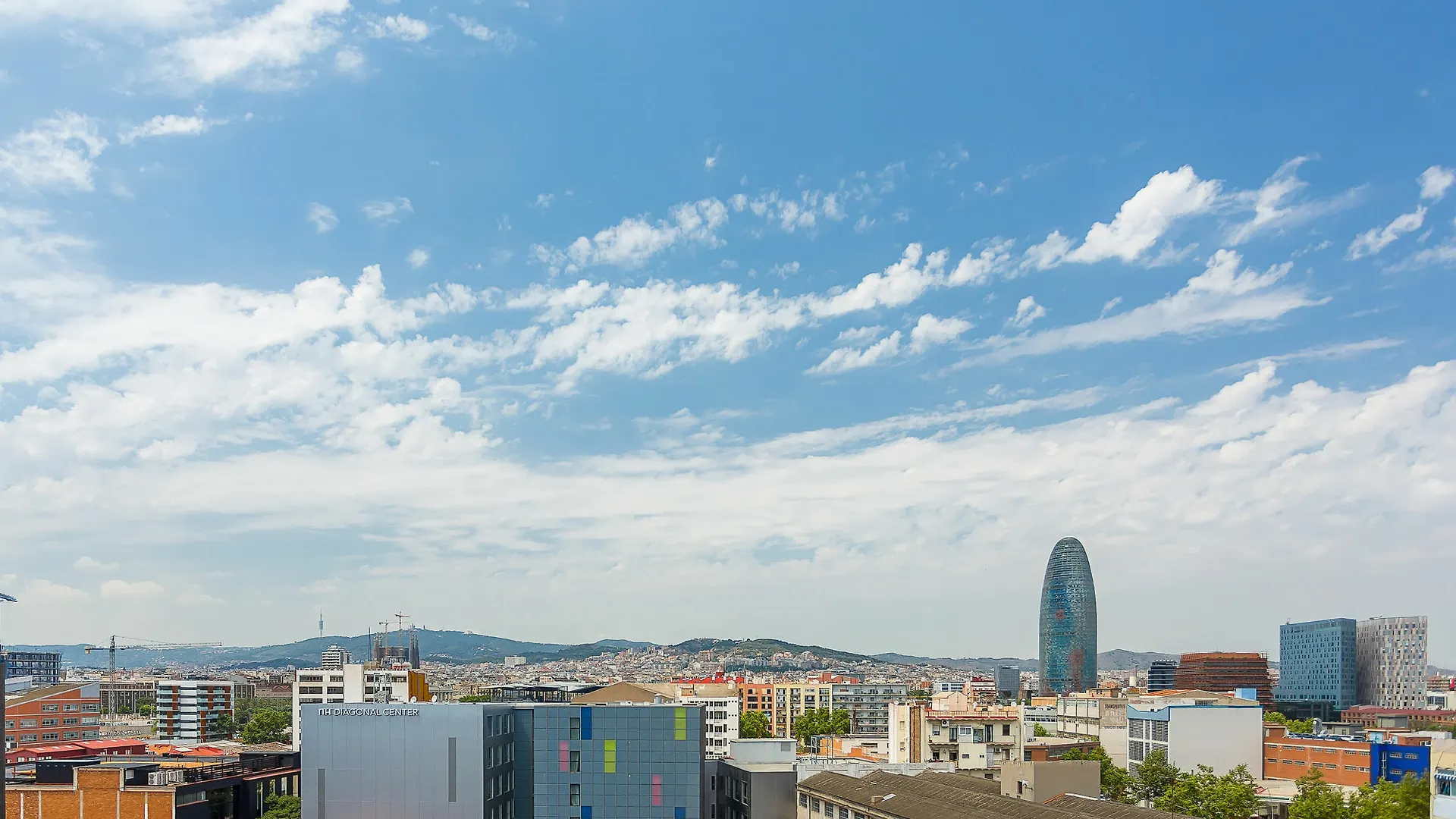 Urban District - Vintage Suites Barcelona Hotel