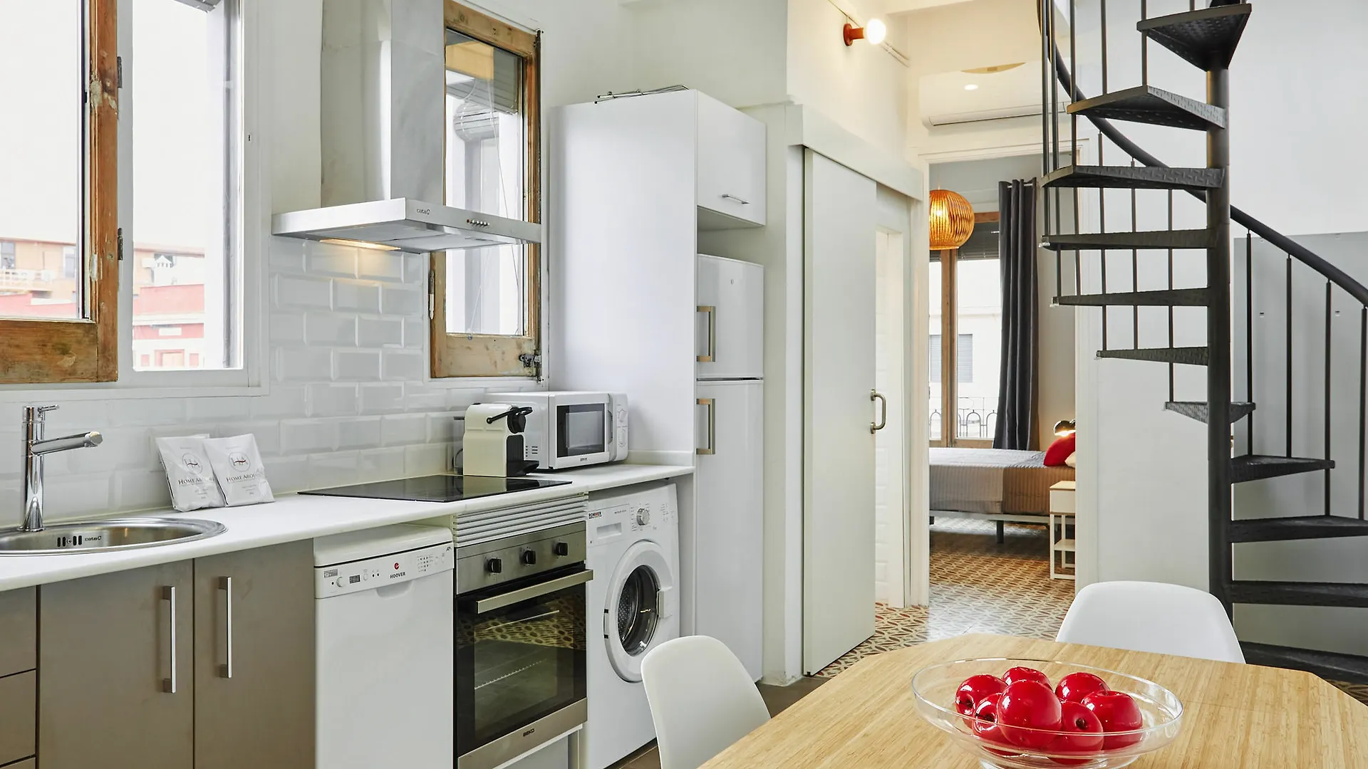 Urban District - Vintage Suites Barcelona 3*,